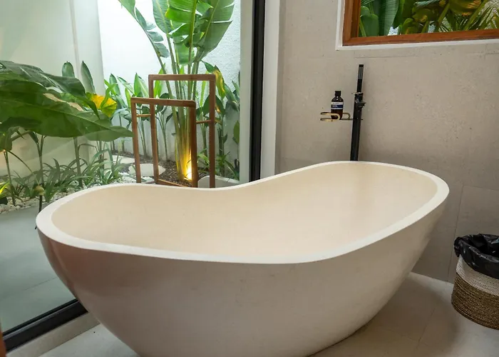 Yuvilla 2br Villa Uluwatu (Bali)